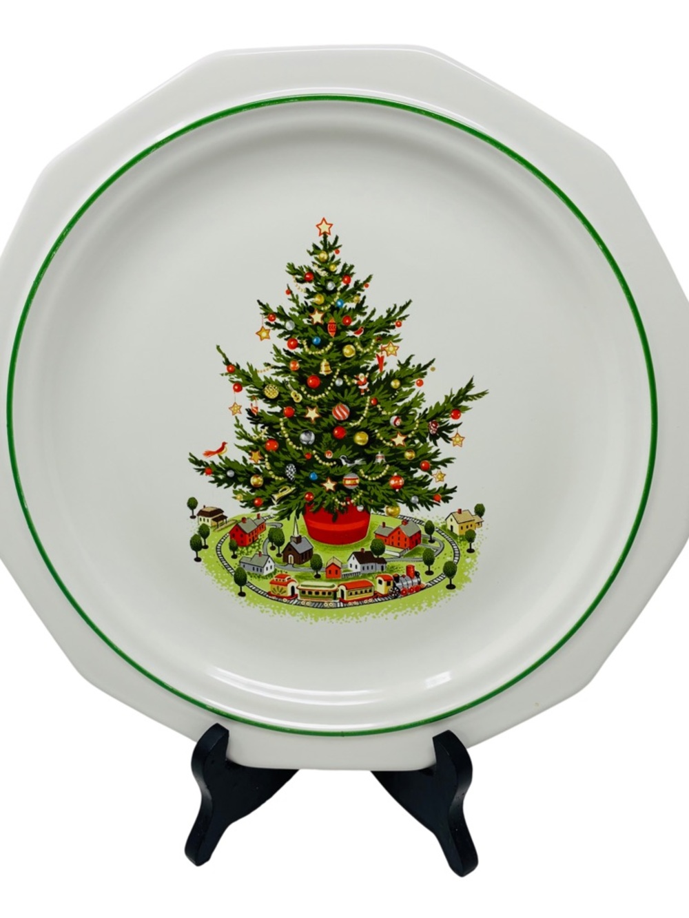 Vintage Pfaltzgraff Christmas Heritage 10 1/4” Dinner Plate USA Castle Logo
